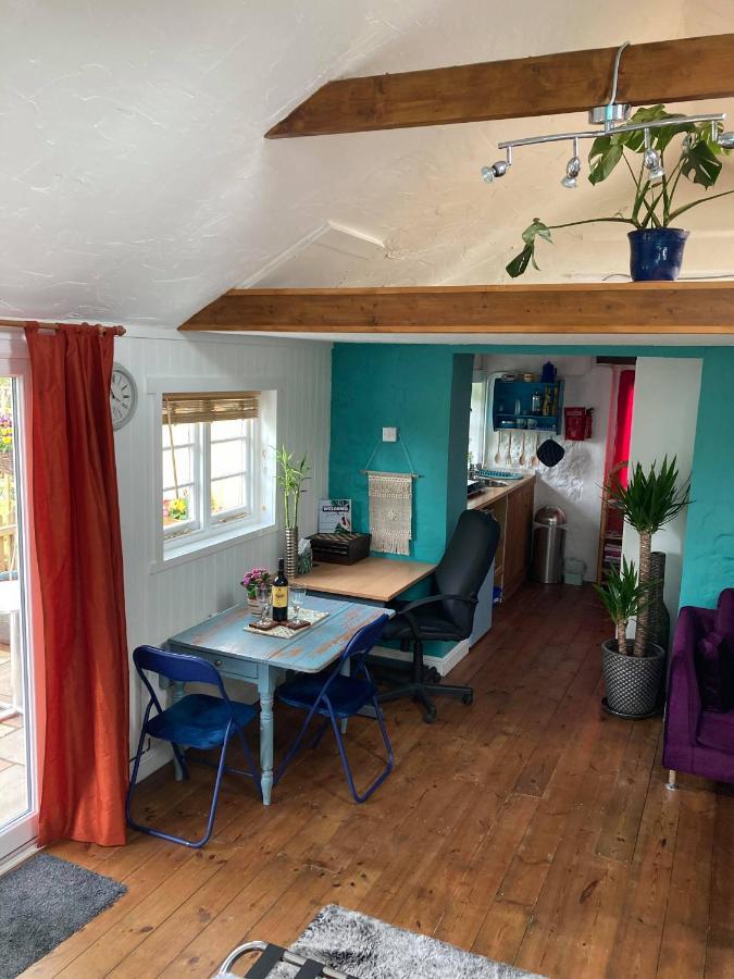 Cosy Studio Retreat In Wells, Somerset المظهر الخارجي الصورة